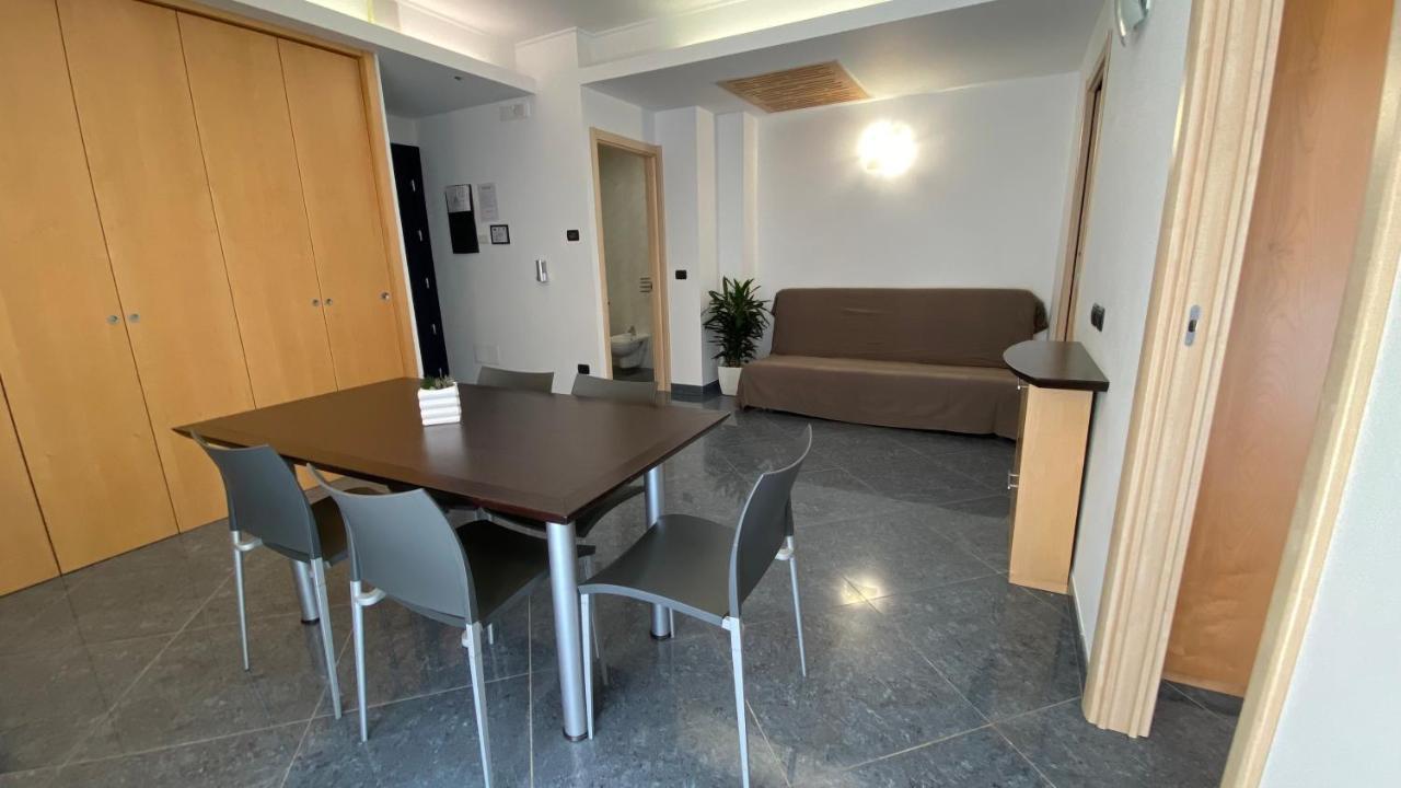 Blu Residence - Hotel Nel Salento Casarano Luaran gambar