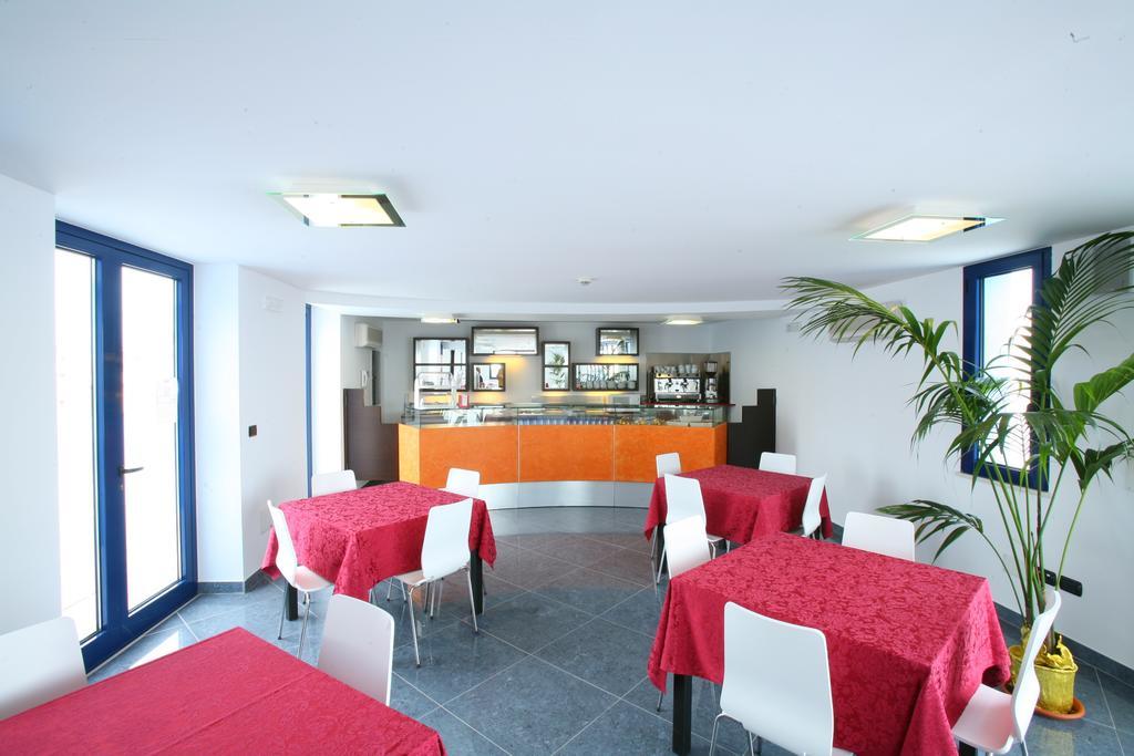 Blu Residence - Hotel Nel Salento Casarano Bilik gambar